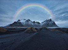 足球篮球比分-众多球迷接机U23国足 李昊：中国足球仍需努力