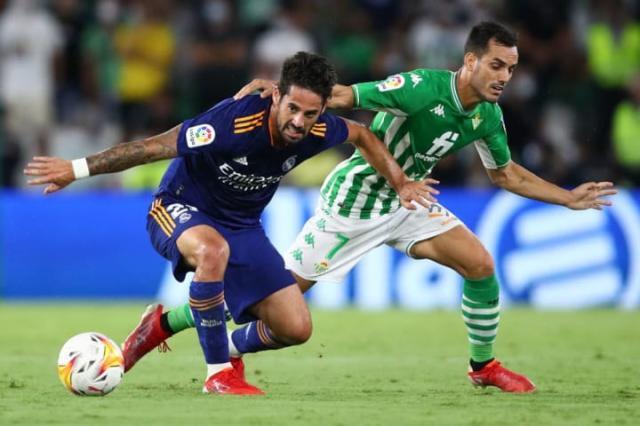 1630197659747033674.jpg Real-Betis-v-Real-Madrid-CF---La-Liga-Santander-d59835819eee418b424b0fac2ef766a4.jpg